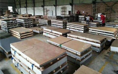 现货供应CR12模具钢 - 高耐磨性，模具制造的理想材料